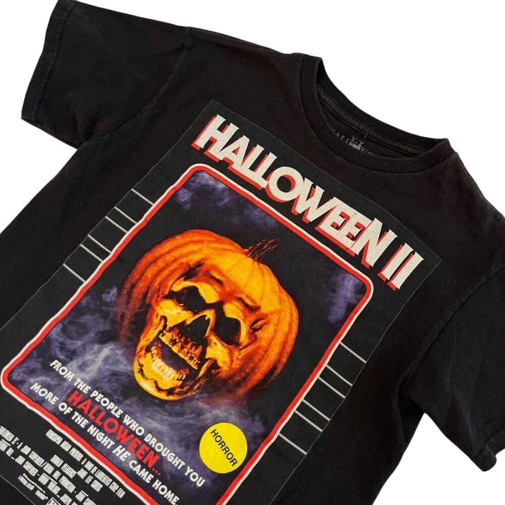 Halloween II XS Black Short Sleeve T-Shirt Halloween 2 VHS Movie Merch Shirt 356